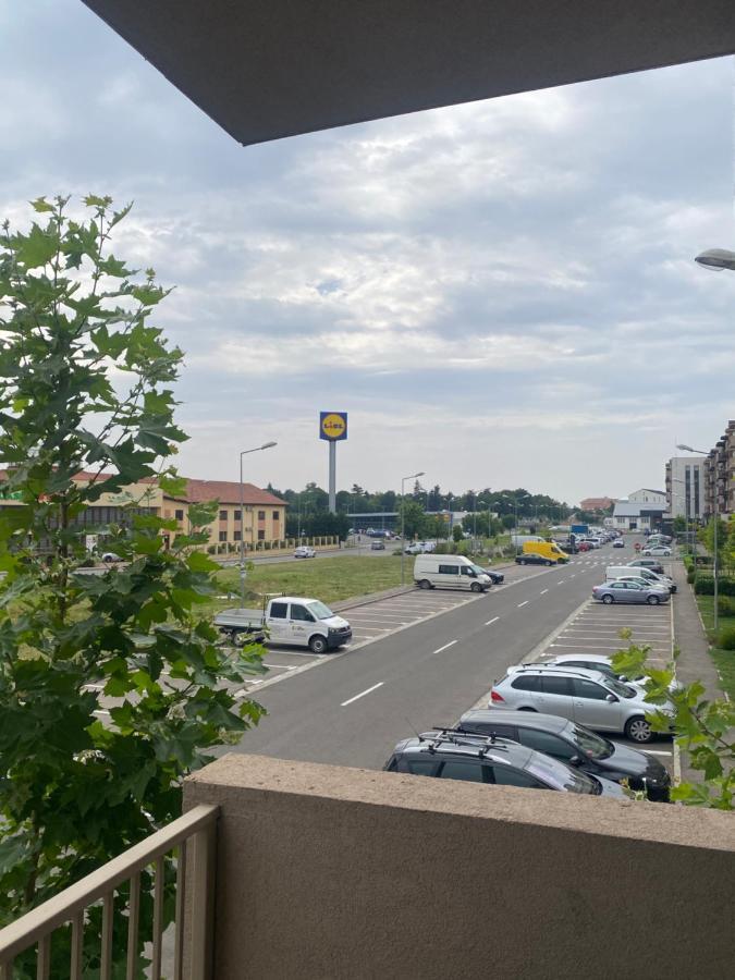 Good Vibes Apartment Oradea Exterior foto