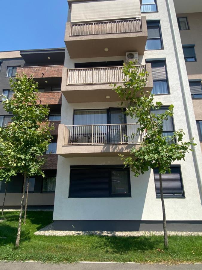 Good Vibes Apartment Oradea Exterior foto